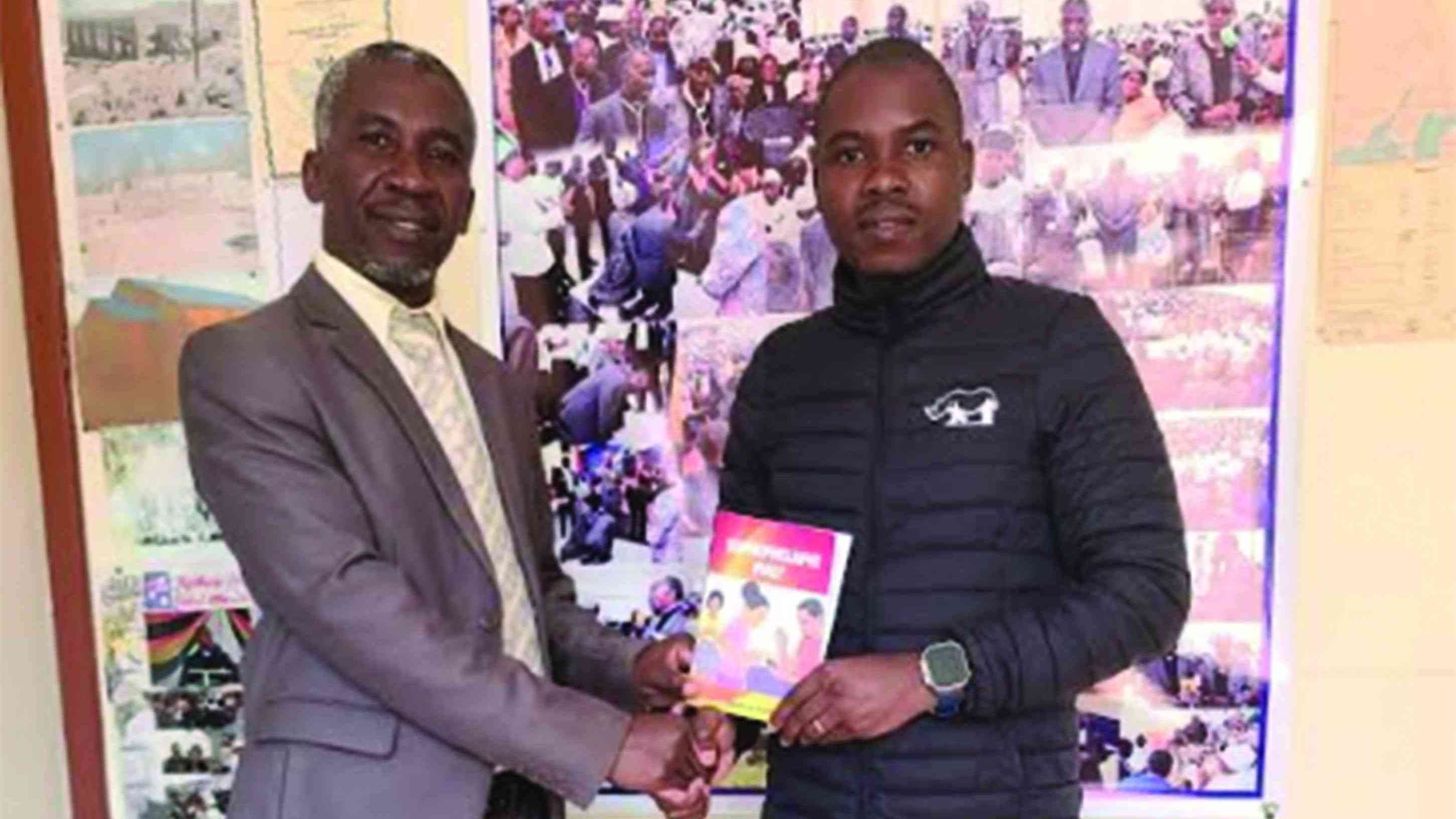 Sophephelaphi Pho?: A portrayal of crises facing present-day Zim