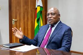 Deadly fiscal squeeze forces RBZ into caution... central bank plans US$6bn war chest to anchor stability