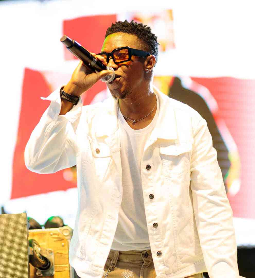 The making of Afroholic records