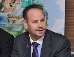 London-listed miner Vast plans fresh diamond deals