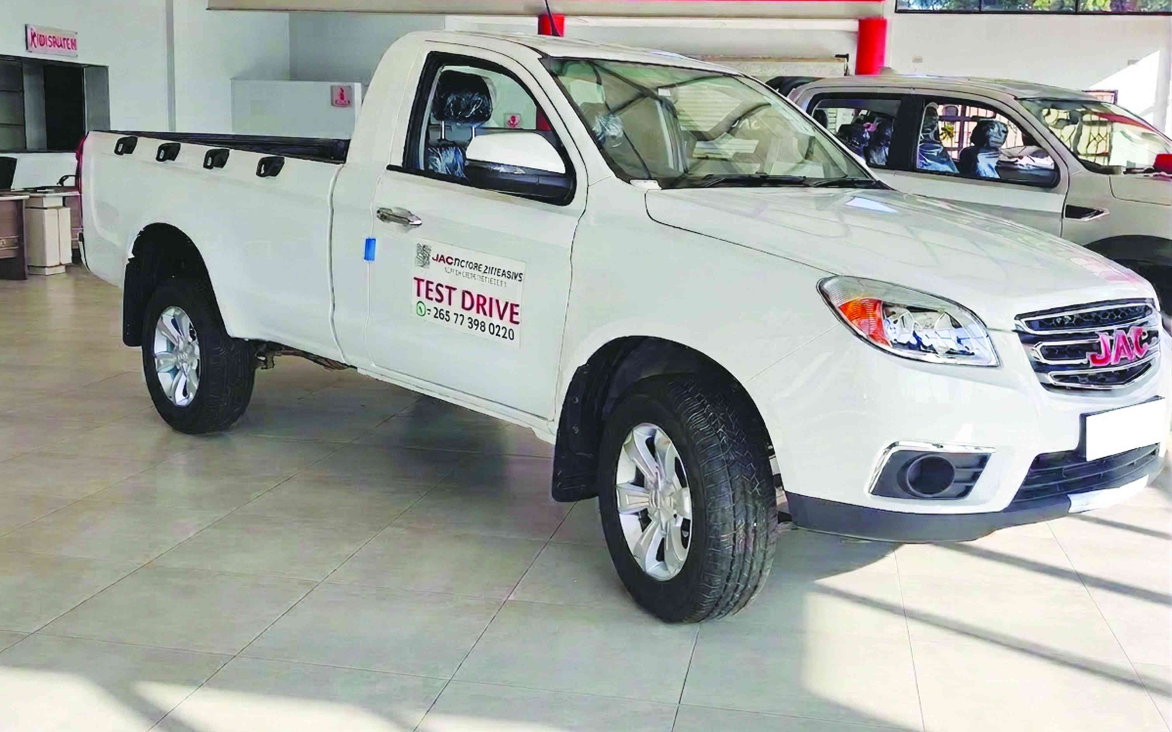 JAC T6 single cab: Practical partner for serious business