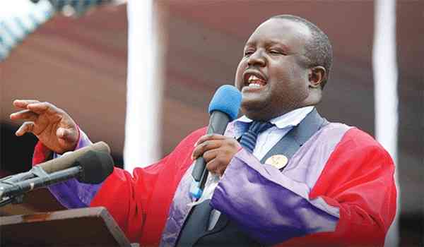CAB3: The political capture of traditional leaders in Zim