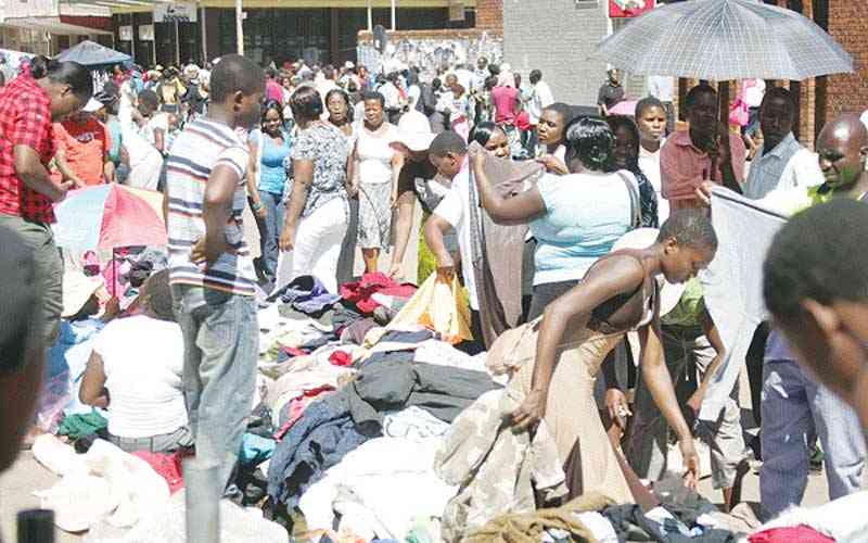 Influx of second hand clothes  chokes Zimbabwe’s retailers