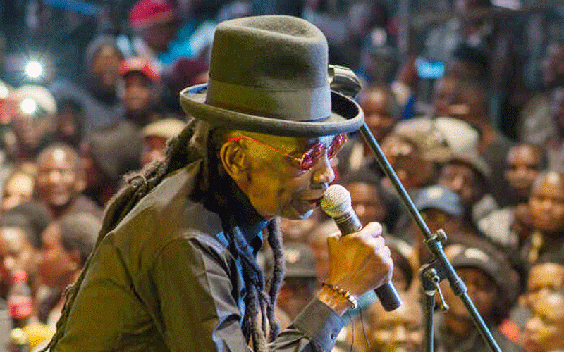 Thomas Mapfumo in final  United Kingdom performance