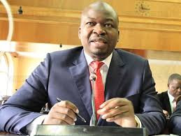 Govt kickbacks scandal explodes