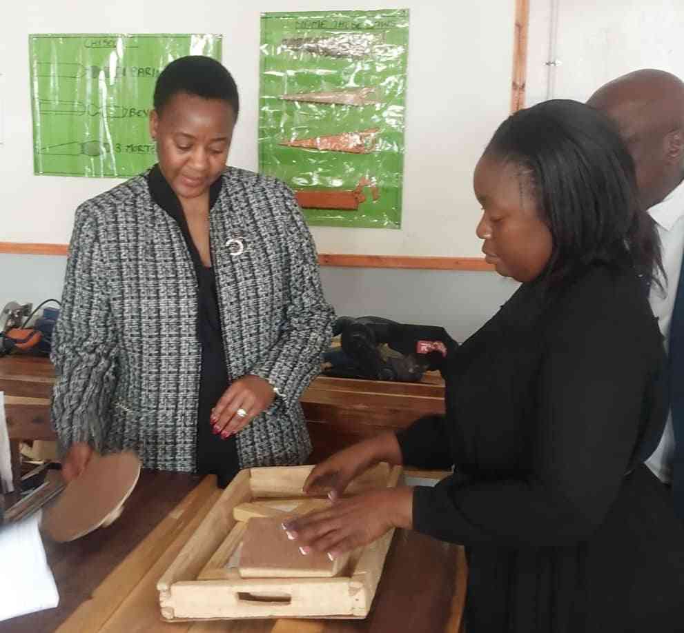 Deputy minister urges teacher, parent collaboration