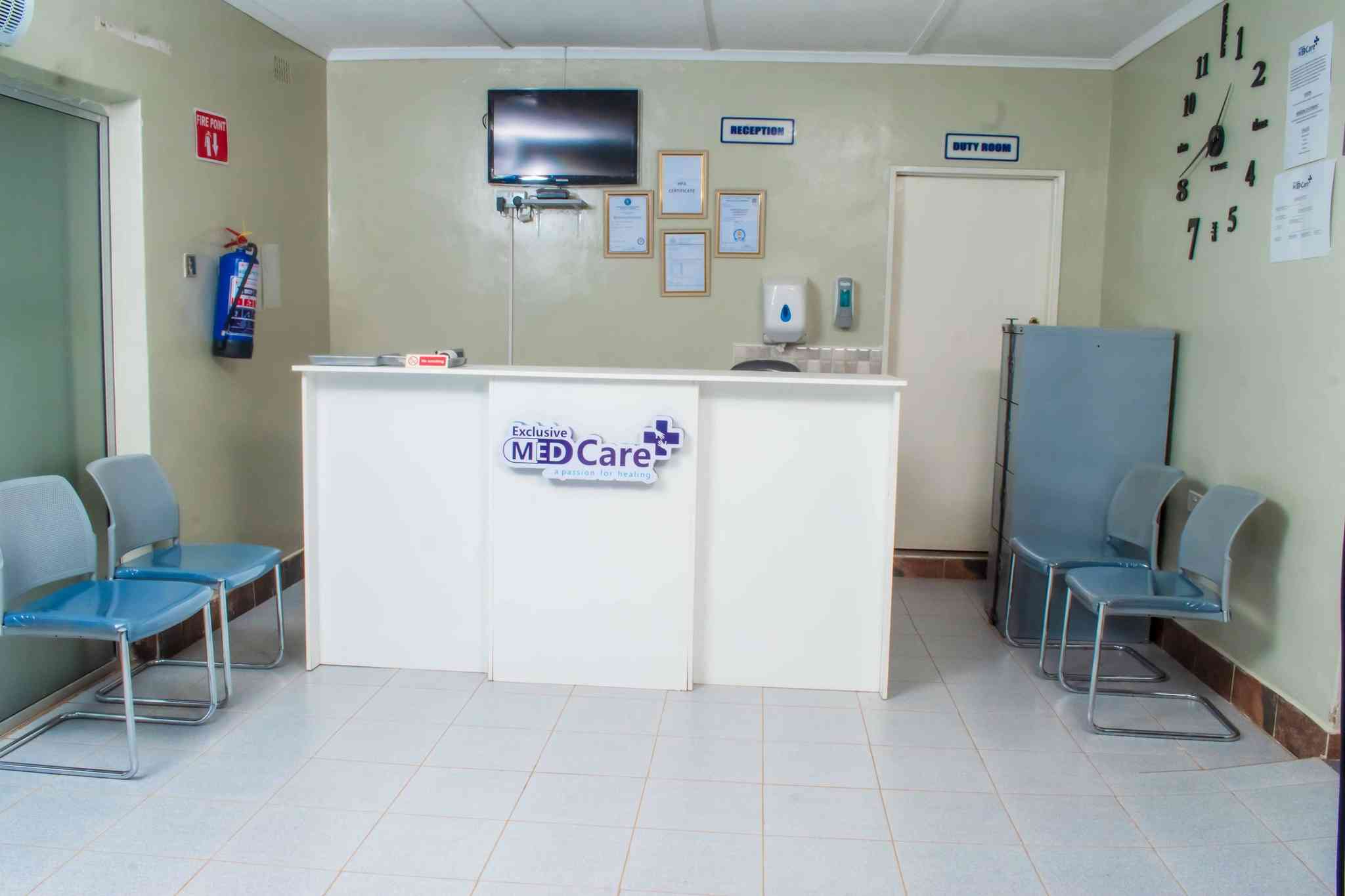 Granny ‘detained’ over US$2K bill sues hospital