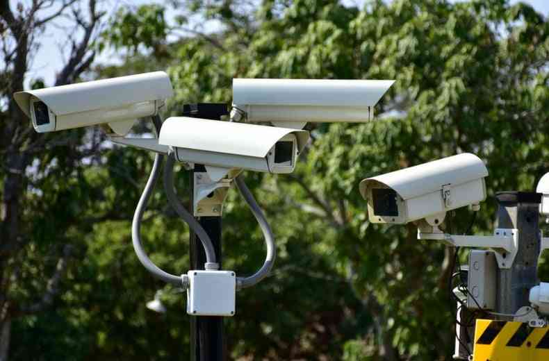 Police unleash cameras on errant drivers