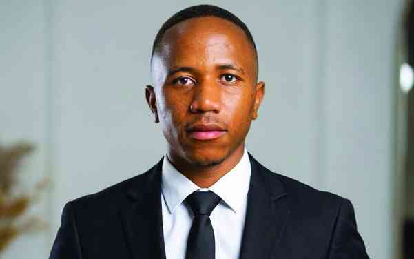 Young Chatseka launches debut book