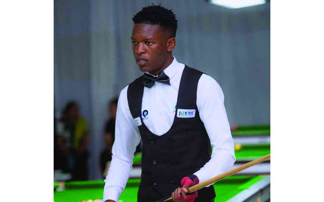 Blessing ‘Bibido’ Muzarurwi goes pro in heyball