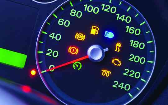 SundayDrive: Decoding your dashboard: What those flickering warning lights actually mean