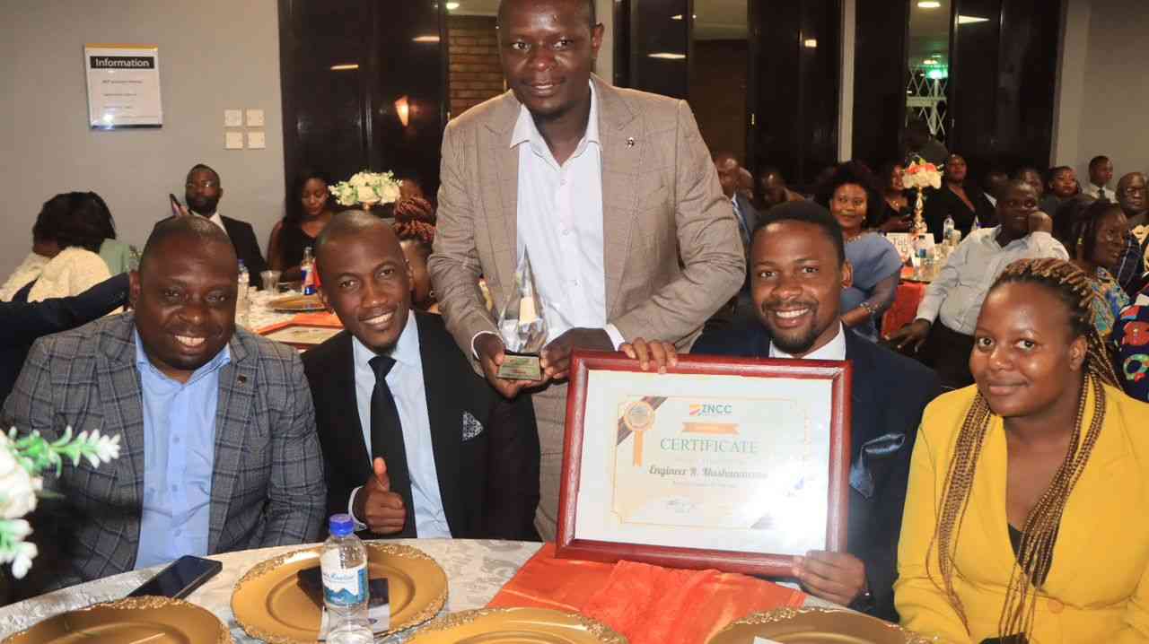 NetOne boss Mushanawani wins top ZNCC award for telecoms transformation